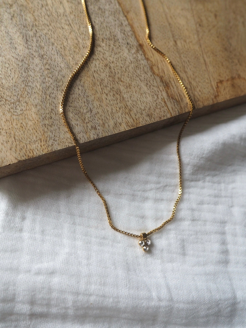 COMETE necklace