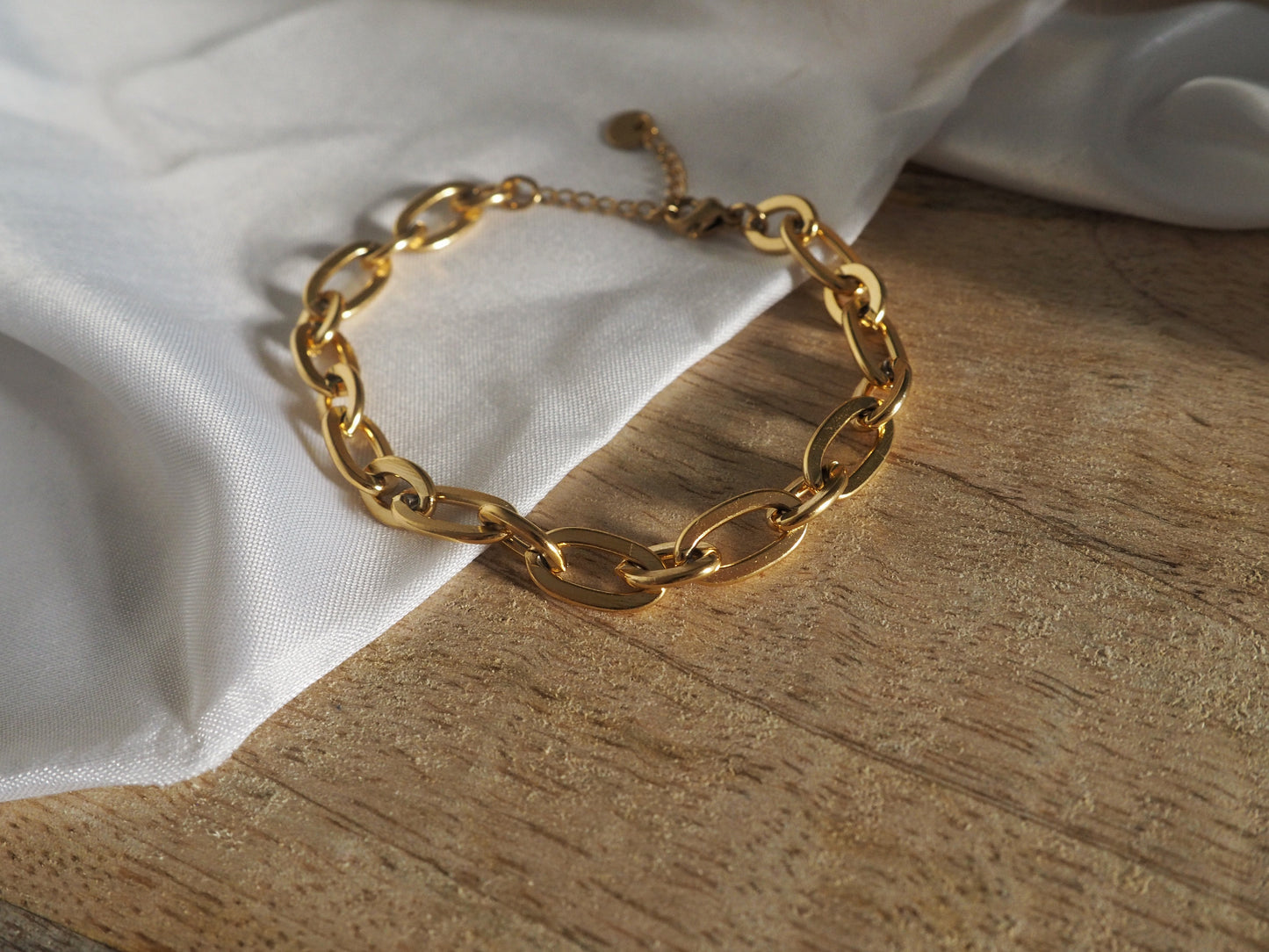ROCKY Bracelet