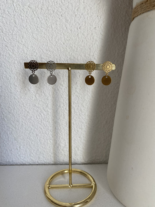 CONFIDENCE earrings